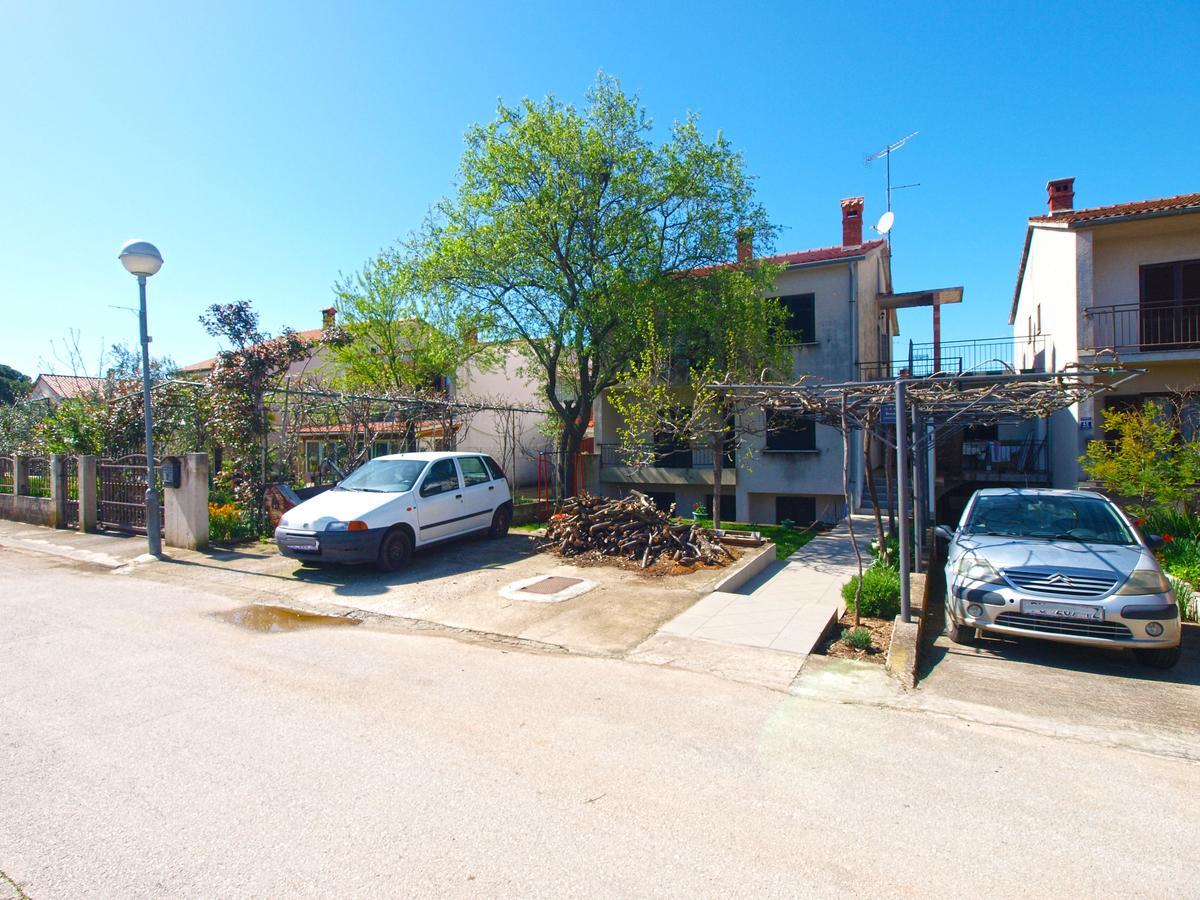 Apartment Dean 1595 Фажана Экстерьер фото